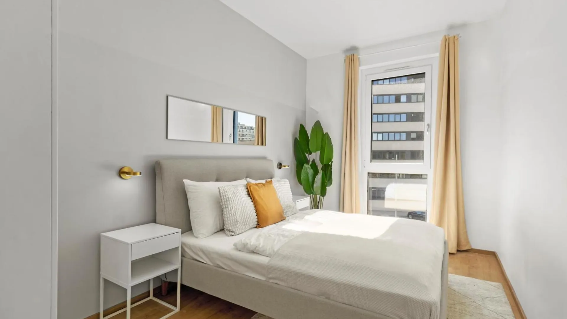 Appartement 4 Min To Metro I 12 Min To Inner City I Top Wifi Wenen
